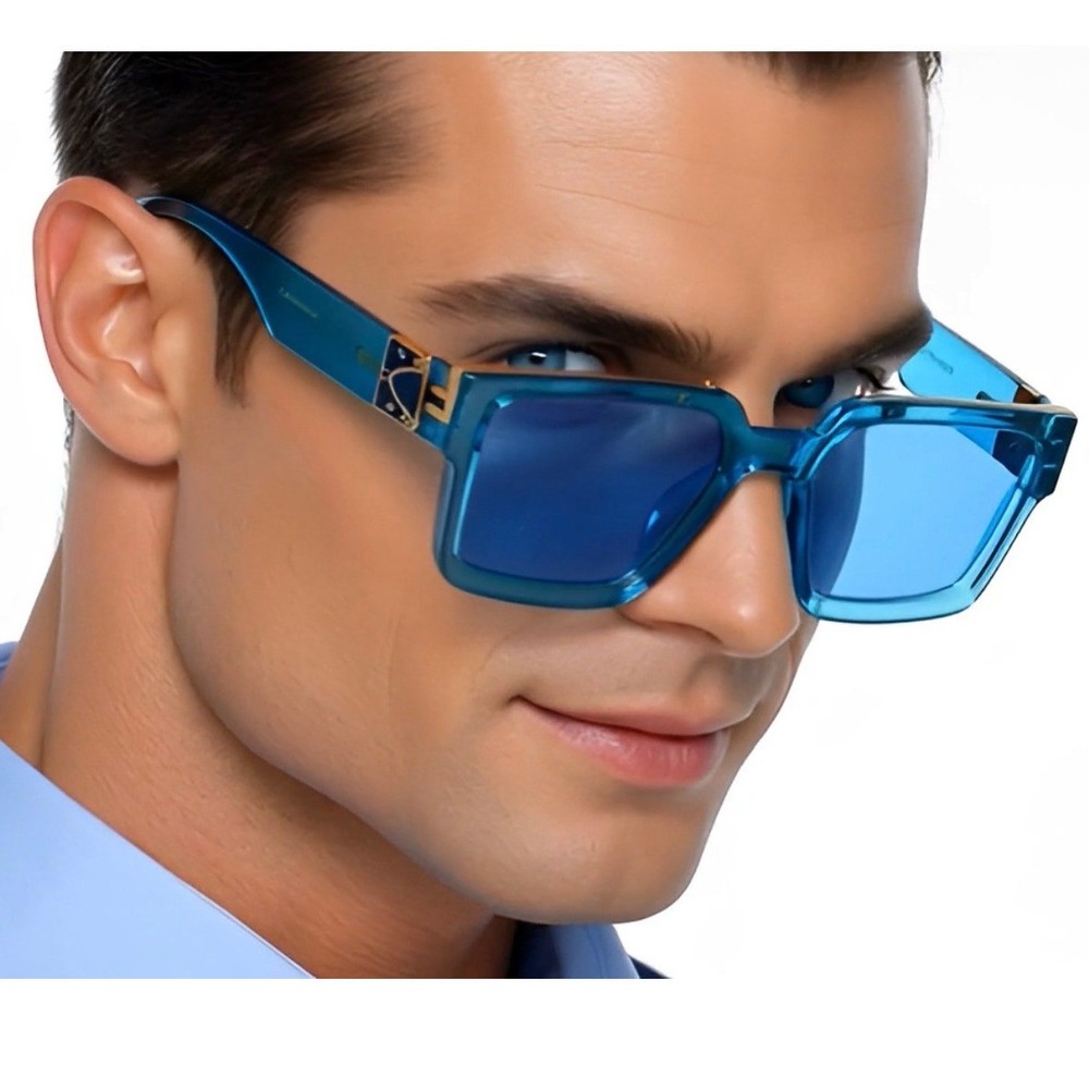 Mens Blue Oversized Square Sunglasses Gold Hardware Oceanic Lenses Tinted Shades